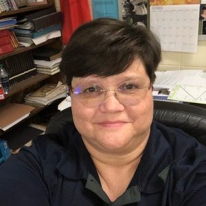 Meet your Posher, Johnnia